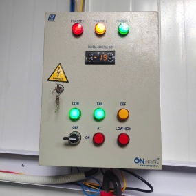 Thi công kho mát theo yêu cầu tại chợ nông sản Thủ Đức